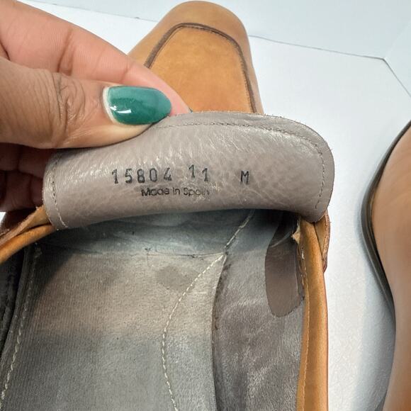 Magnanni Rafa II Water Resistant Loafer | 11 - Picture 11 of 12